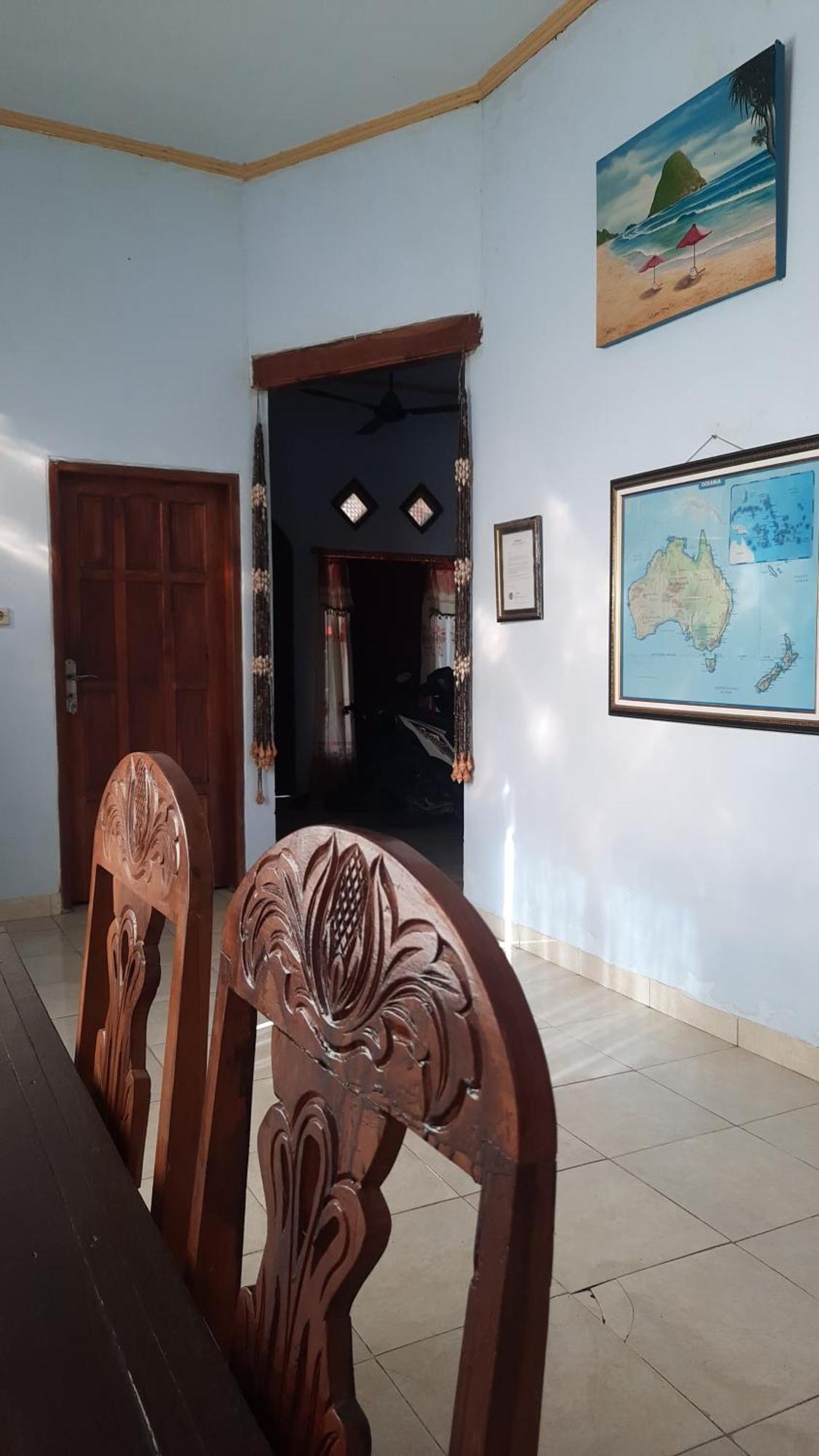 Red Beach Homestay Pasanggaran Szoba fotó